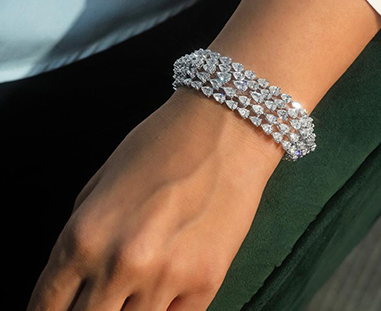BRACELETS BRACELETS