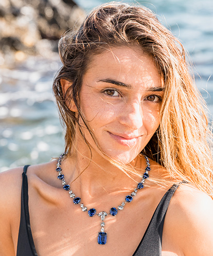 NECKLACES NECKLACES